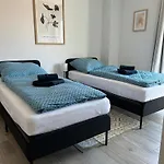 アパート In Fuer 6 Gaeste Mit 2 Baedern Und Loggia *