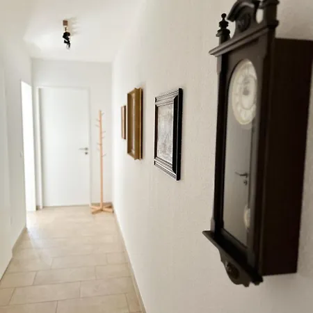 アパート In Fuer 6 Gaeste Mit 2 Baedern Und Loggia