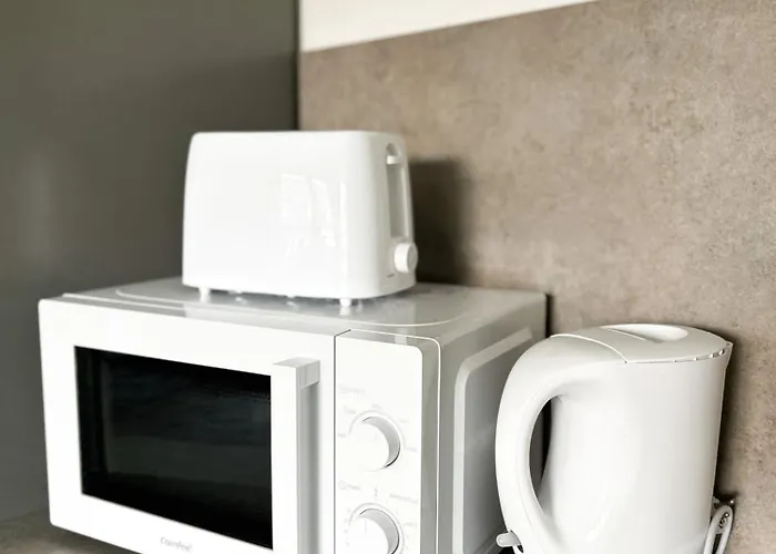 In Fuer 6 Gaeste Mit 2 Baedern Und Loggia