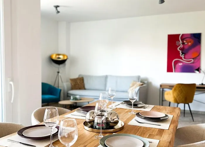 In Fuer 6 Gaeste Mit 2 Baedern Und Loggia Lejlighed