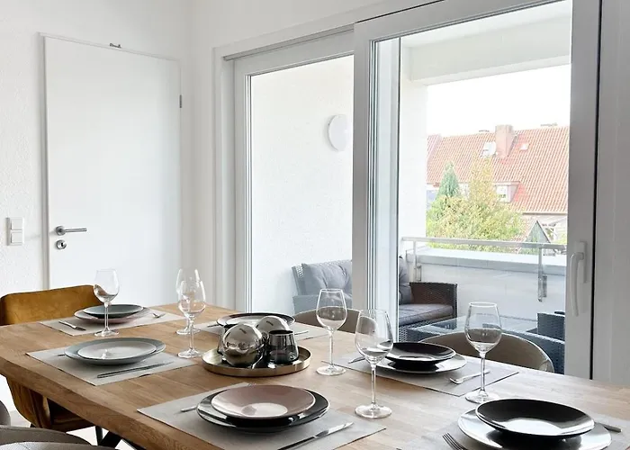 In Fuer 6 Gaeste Mit 2 Baedern Und Loggia Ahaus