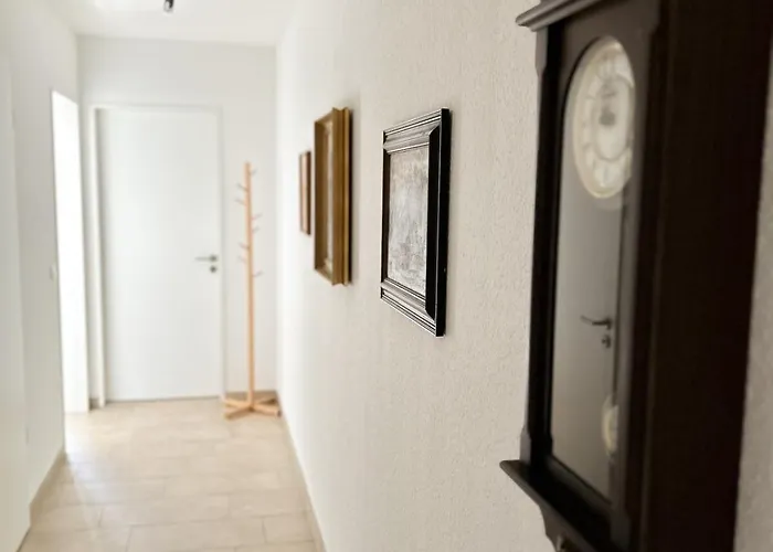 Lejlighed In Fuer 6 Gaeste Mit 2 Baedern Und Loggia