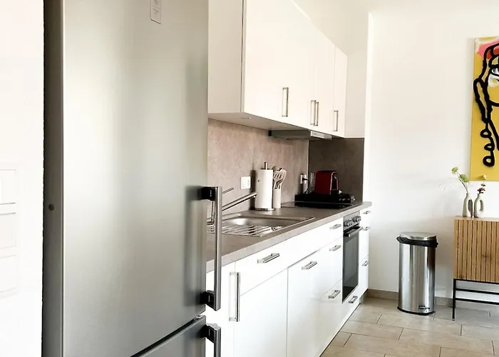 In Fuer 6 Gaeste Mit 2 Baedern Und Loggia *