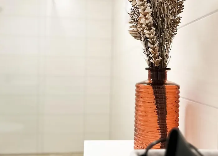 In Fuer 6 Gaeste Mit 2 Baedern Und Loggia