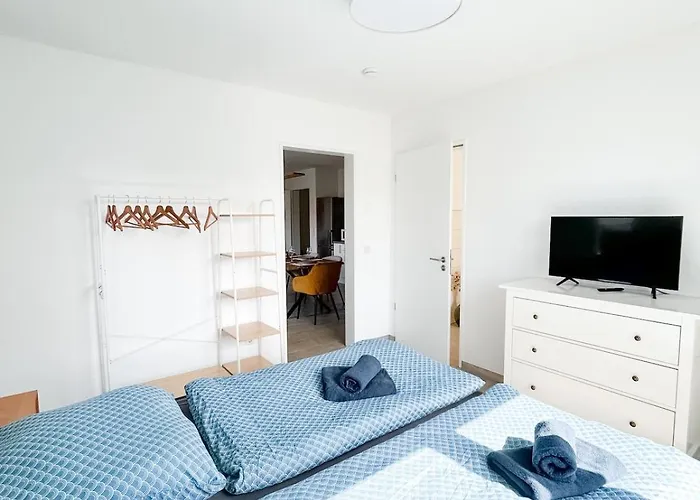 In Fuer 6 Gaeste Mit 2 Baedern Und Loggia Lejlighed